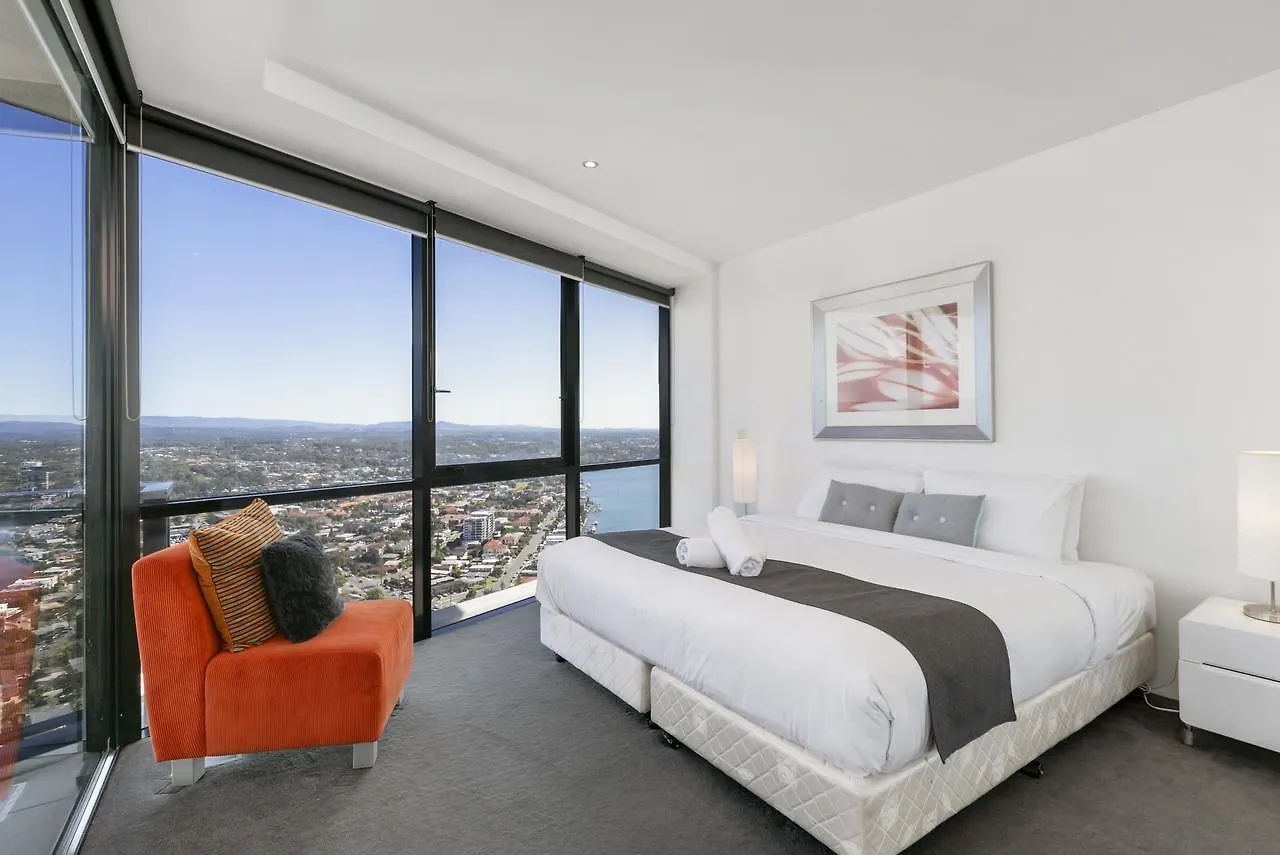 Circle On Cavill, Apartments And Sub Penthouses - We Accommodate Gold Coast