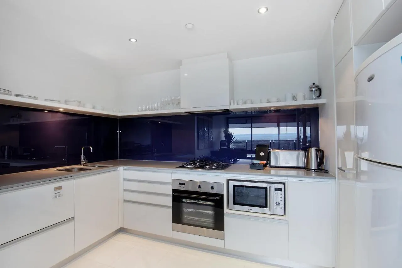 Circle On Cavill, Apartments And Sub Penthouses - We Accommodate Gold Coast