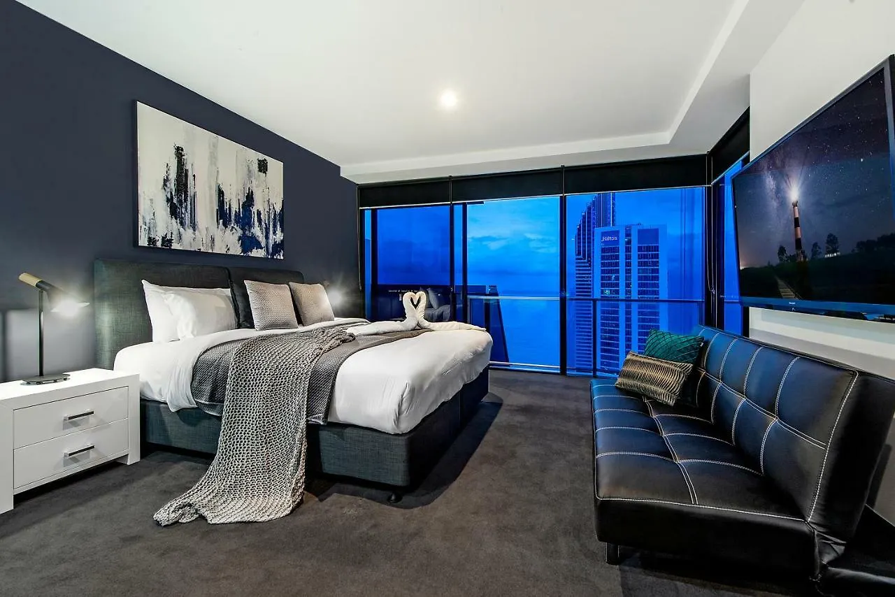 Circle On Cavill, Apartments And Sub Penthouses - We Accommodate Gold Coast Australia