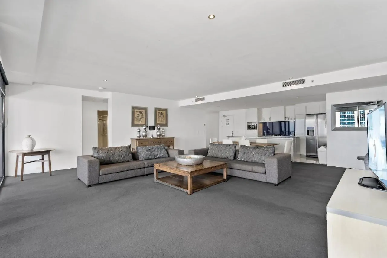 Circle On Cavill, Apartments And Sub Penthouses - We Accommodate Gold Coast